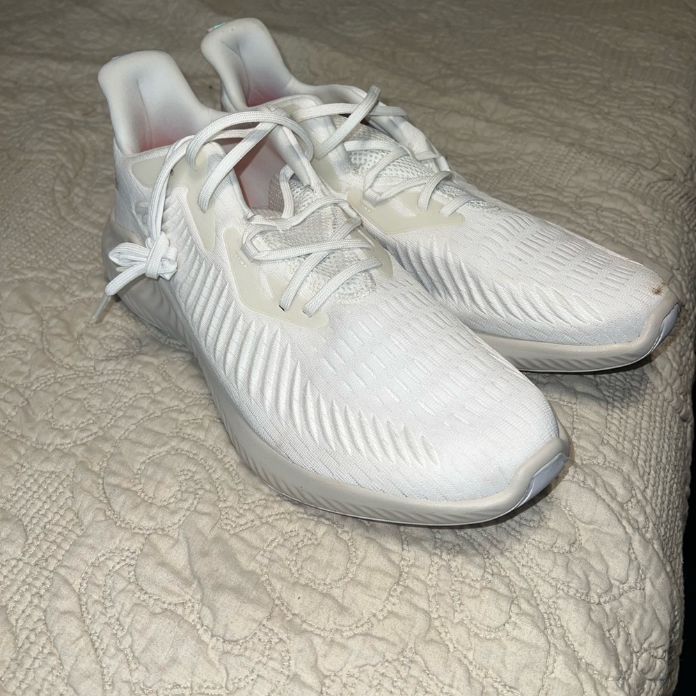 Adidas tennis shoe